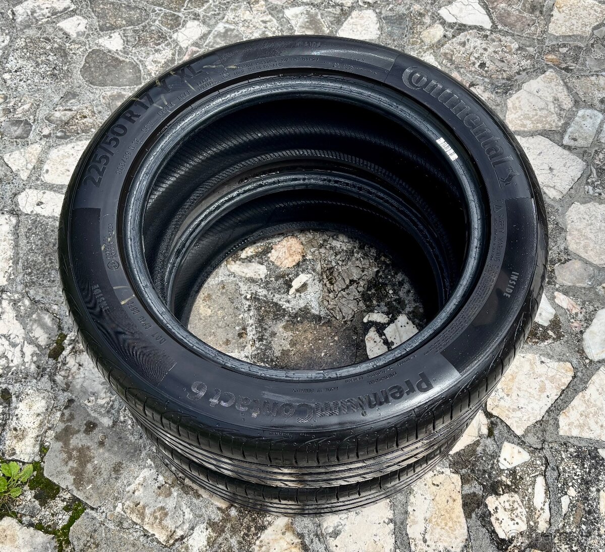 Pneumatiky 225/50 R17 Y XL Continental PremiumContact 6