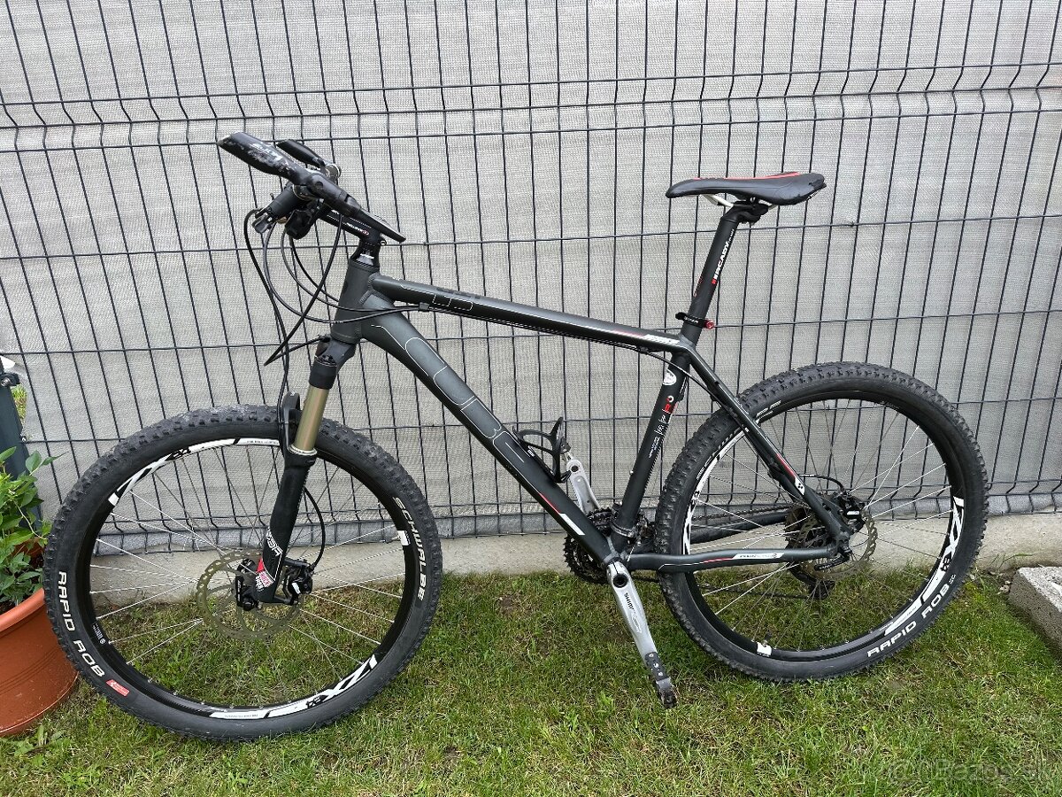 Predám horský bicykel CUBE LTD