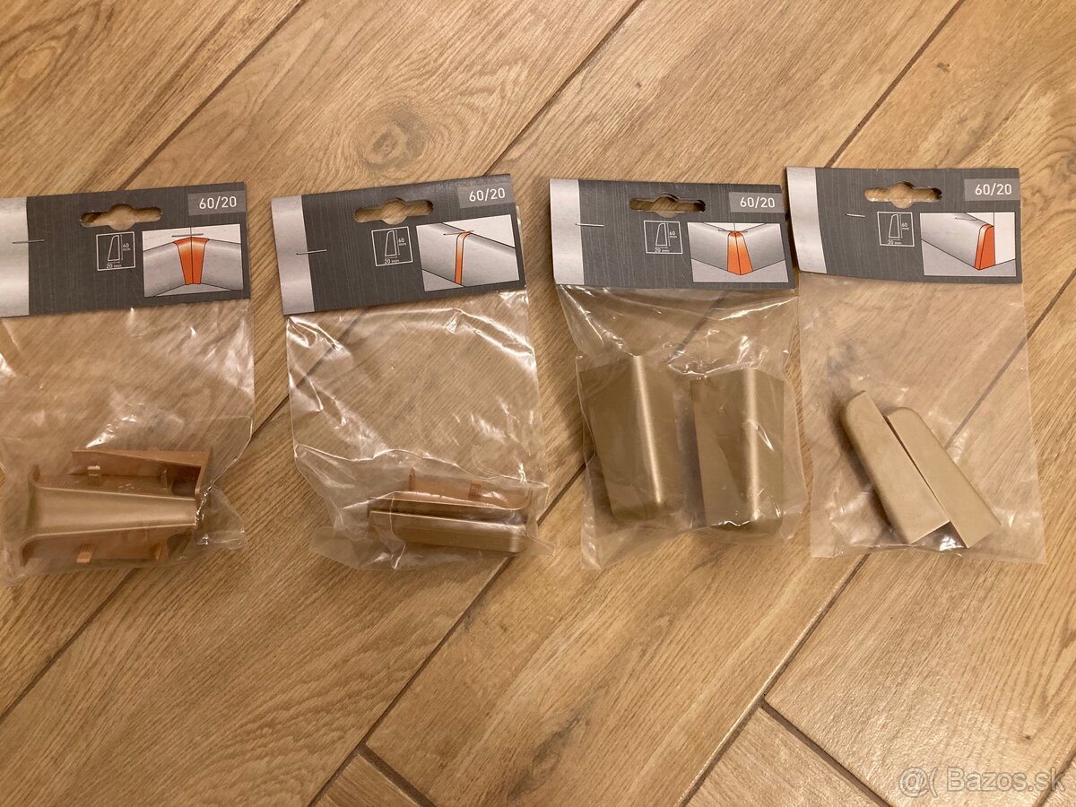 Predám príslušenstvo k soklovým lištám 60x20