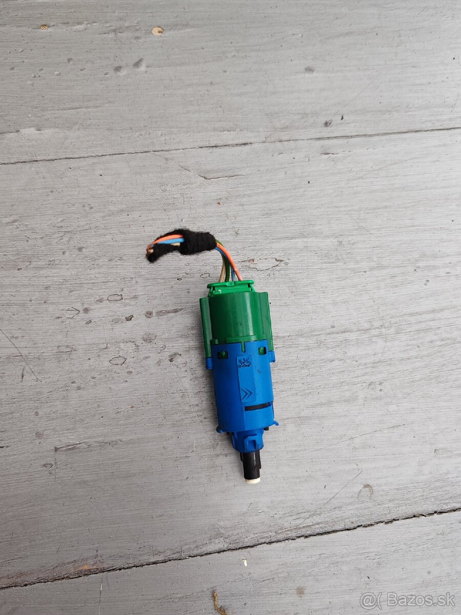 Spínač brzdového pedala Peugeot 508