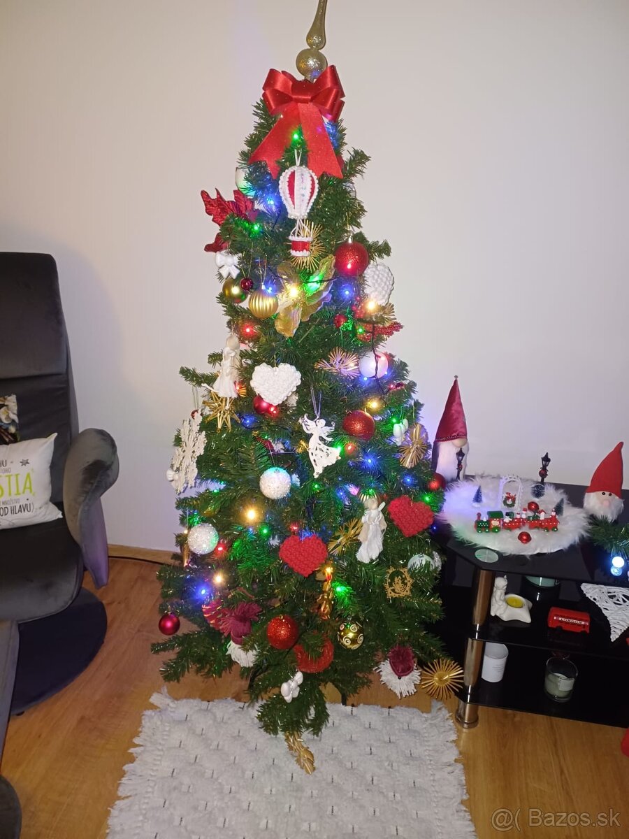 Darujem vianočný stromček