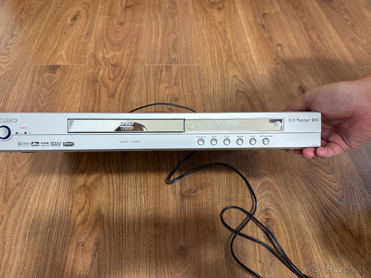 YAKUMO MASTER DX4 stolní DVD, DivX, SVCD, MP3, CD, JPEG přeh