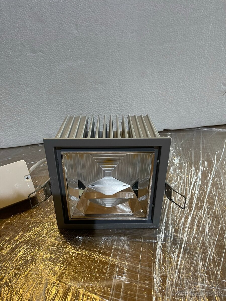 LED Svietidlá TRILUX Philips 25W 4000K