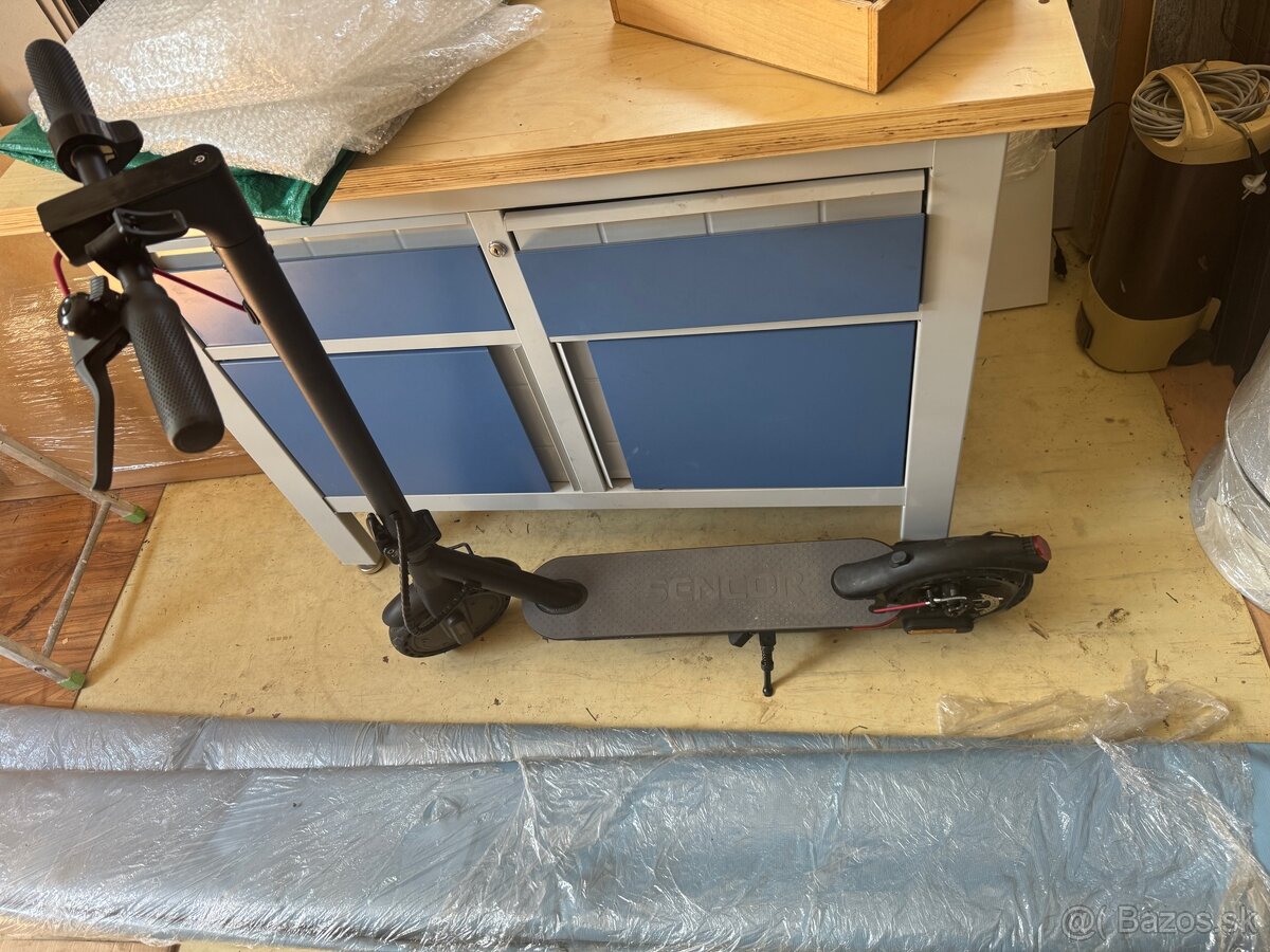 Elektricka kolobezka Sencor Scooter One S20