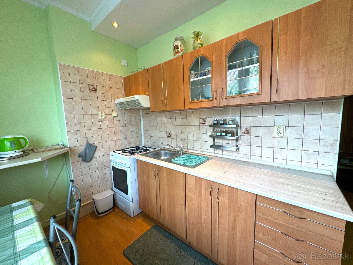 Na predaj 2 izbový byt s balkónom na Z. Nejedlého