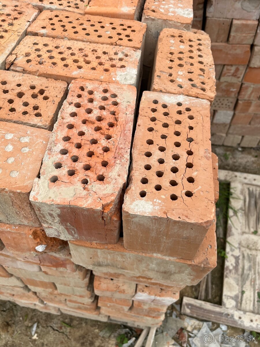 tehla a skirdla