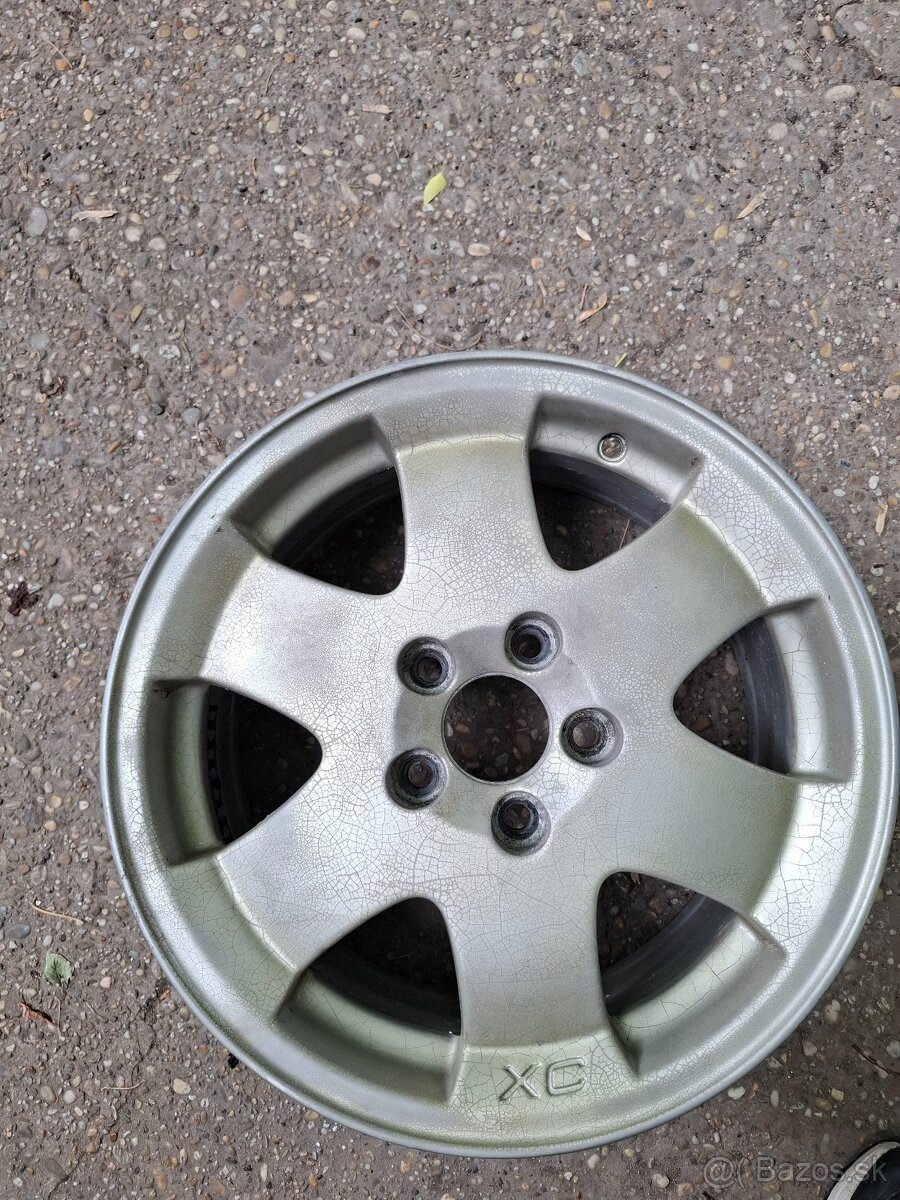 1 ks ALU DISK Volvo XC70