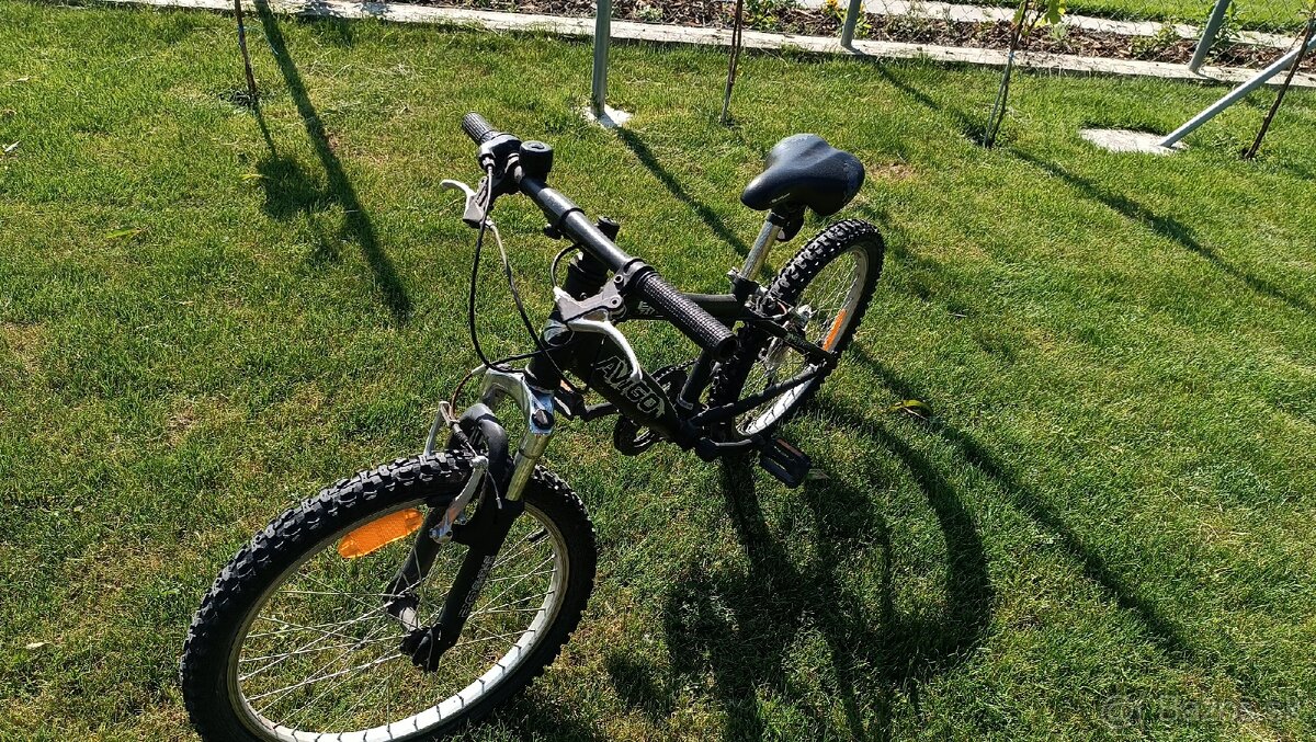 Predám detcký bicykel