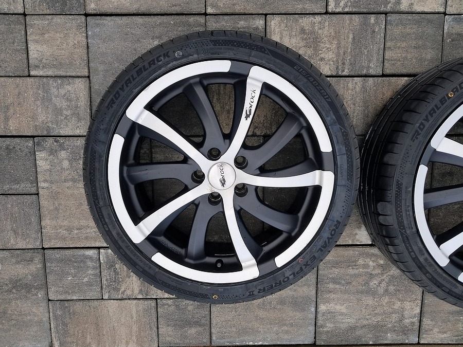 Letna sada čisto nove pneu 215/40 R17 + Hlinikove disky R17