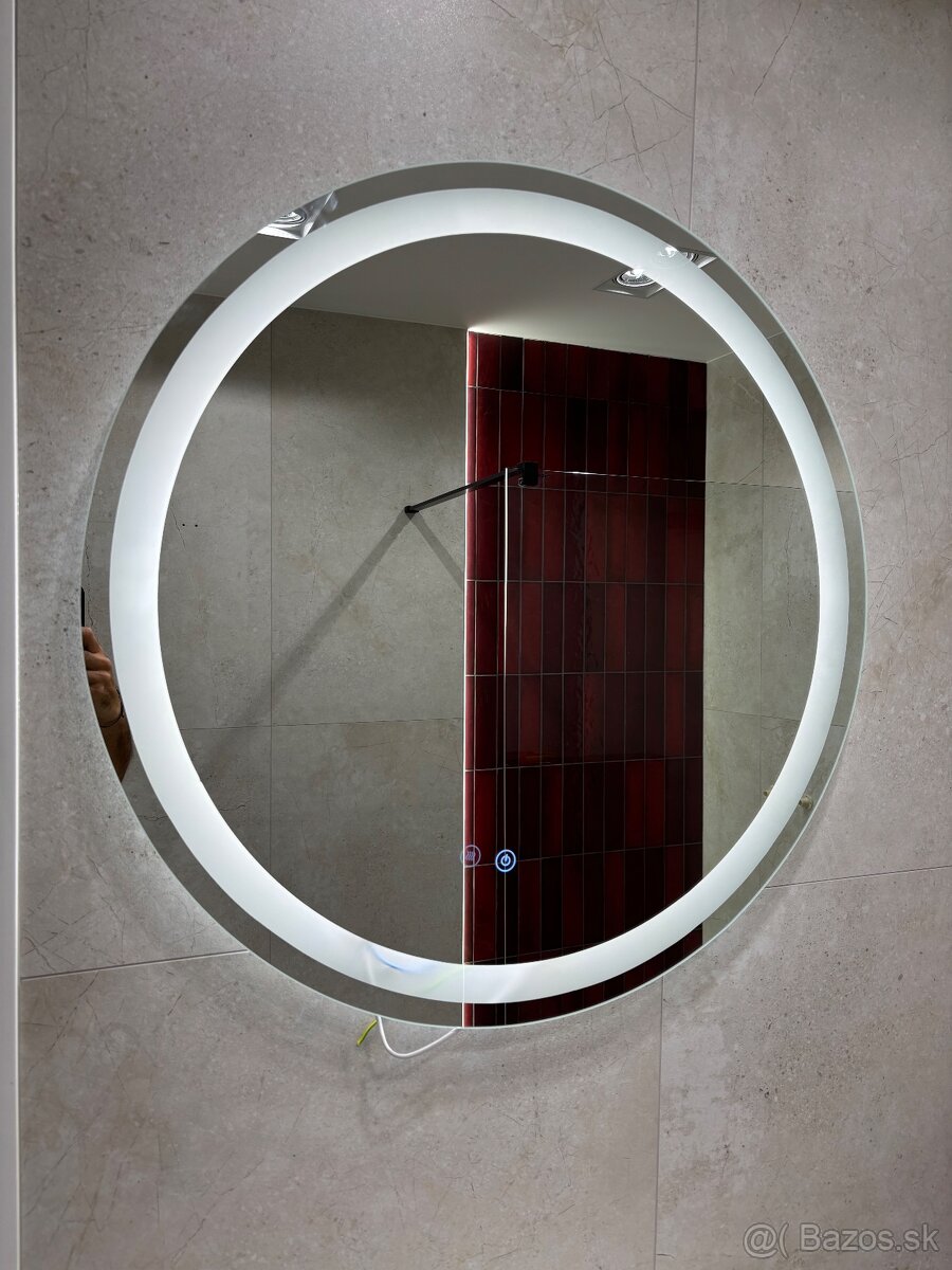 Zrkadlo led 80cm