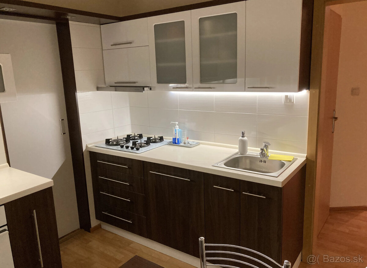 Na predaj 3-izbový byt v Martine - lokalita Košúty II