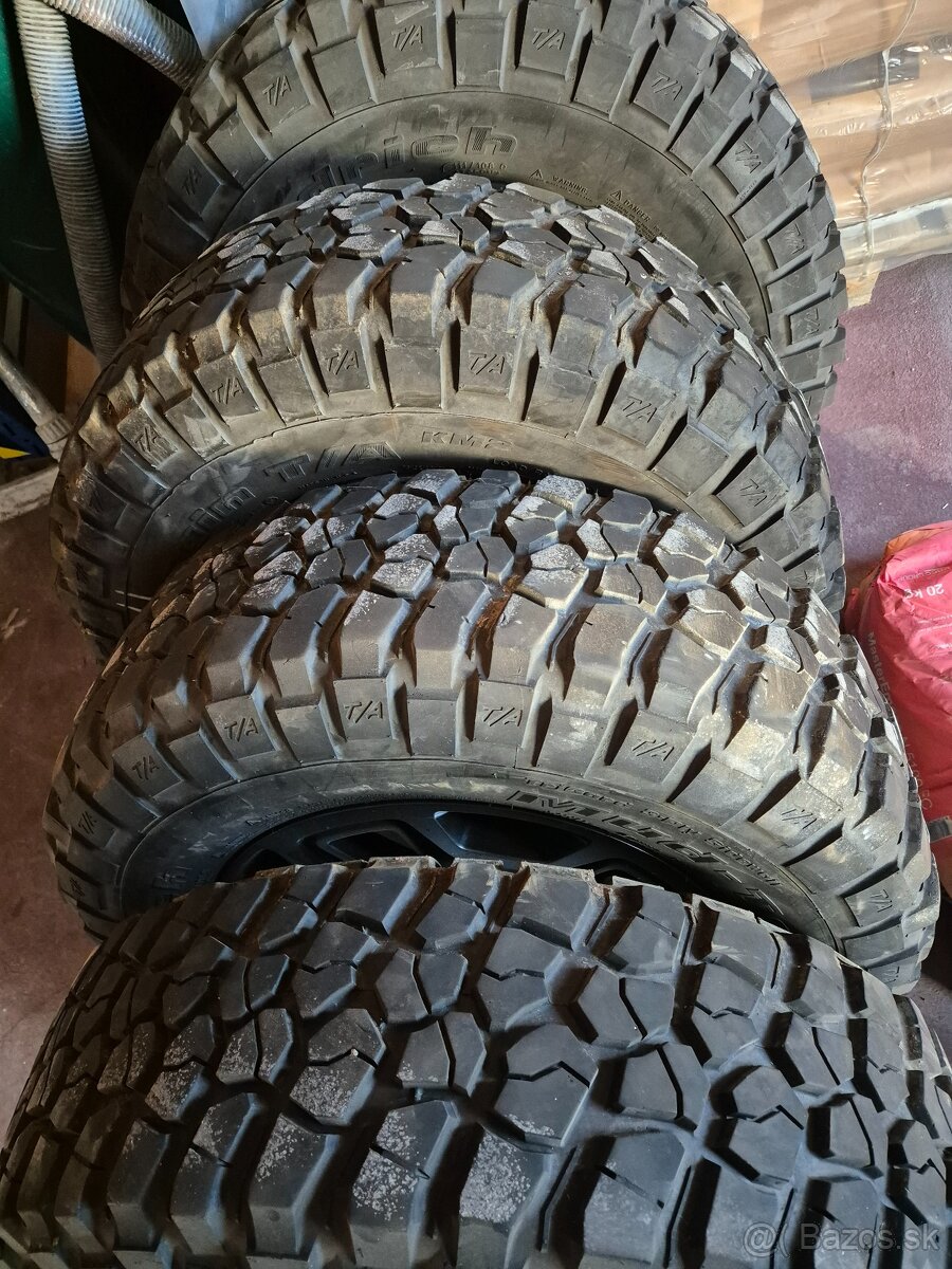Pneumatiky na Jeep Wrangler 255/75 R17 M+S