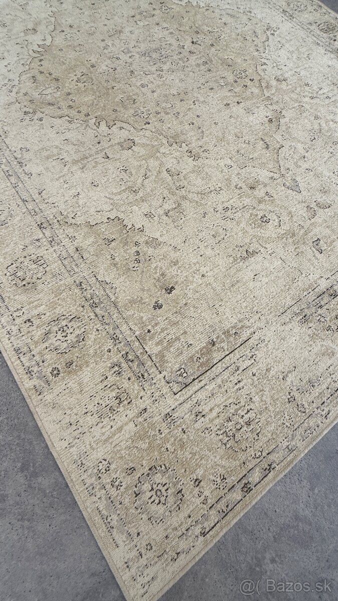 Koberec Zara