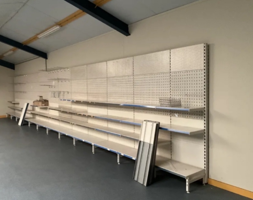 Kovove regale tegometaal