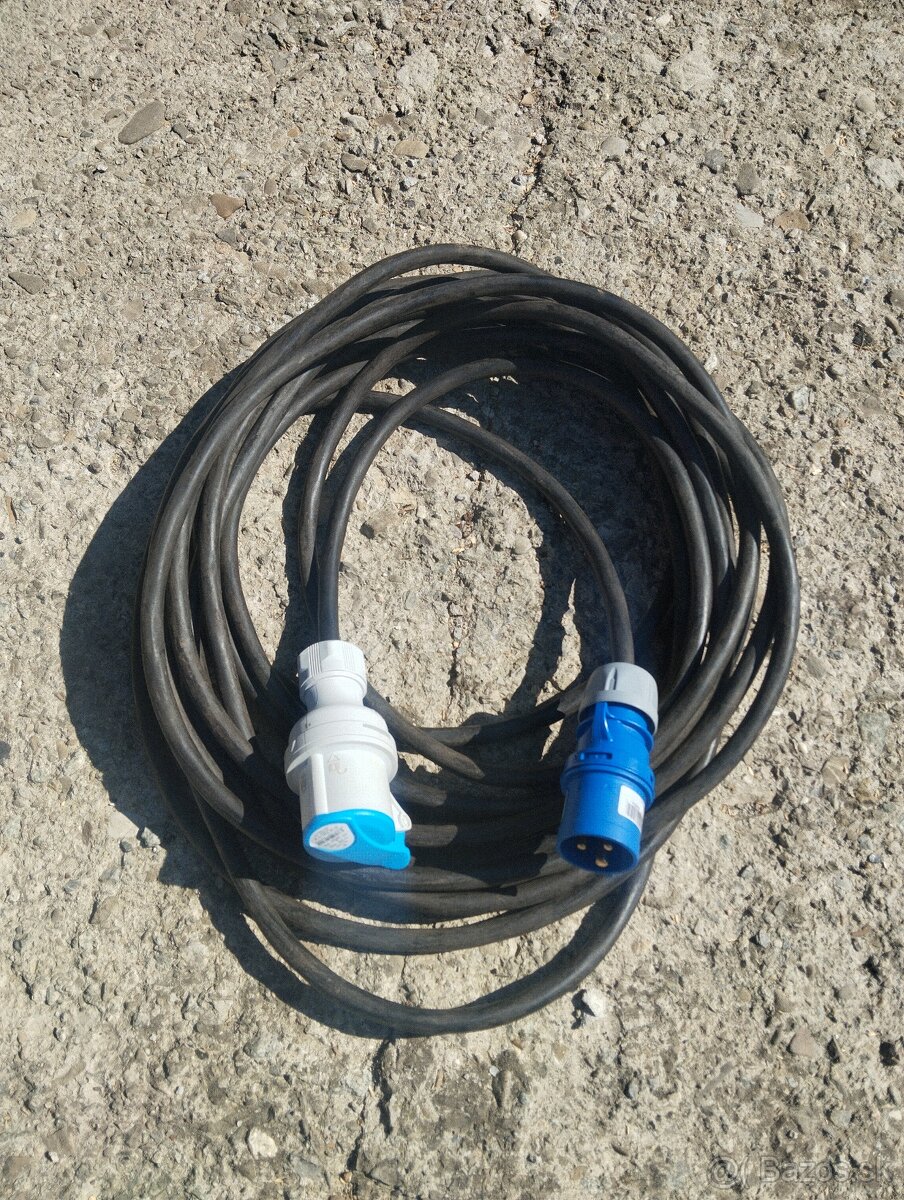 Predlžovací kábel