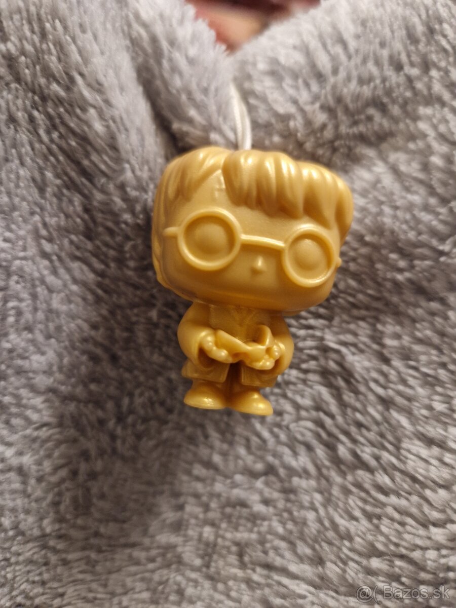 Zlata figúrka Harry Potter