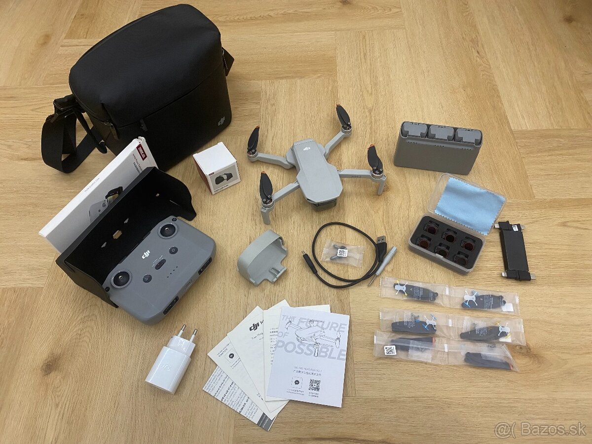 DJI mini 2 Fly More Combo
