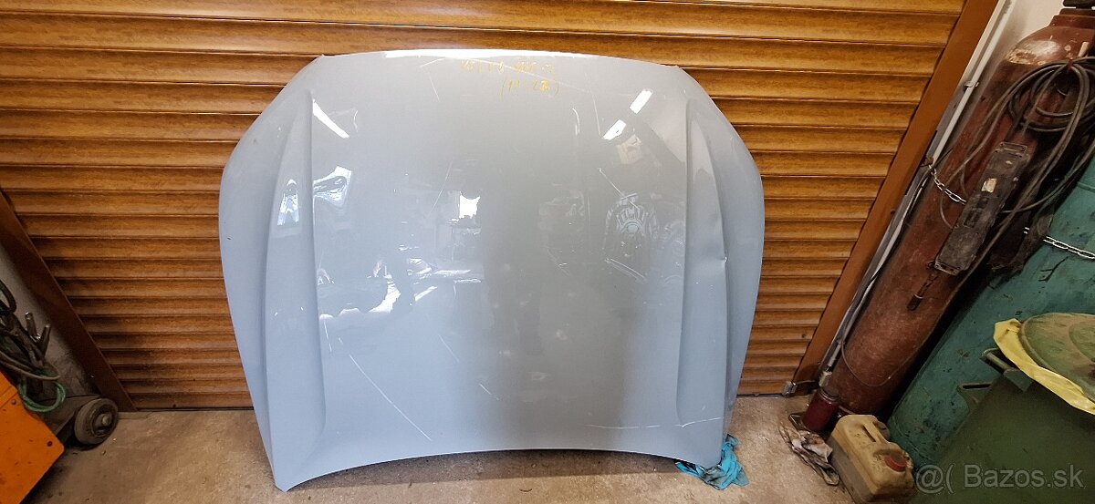 Volvo xc 60 predná kapota 2017-2023