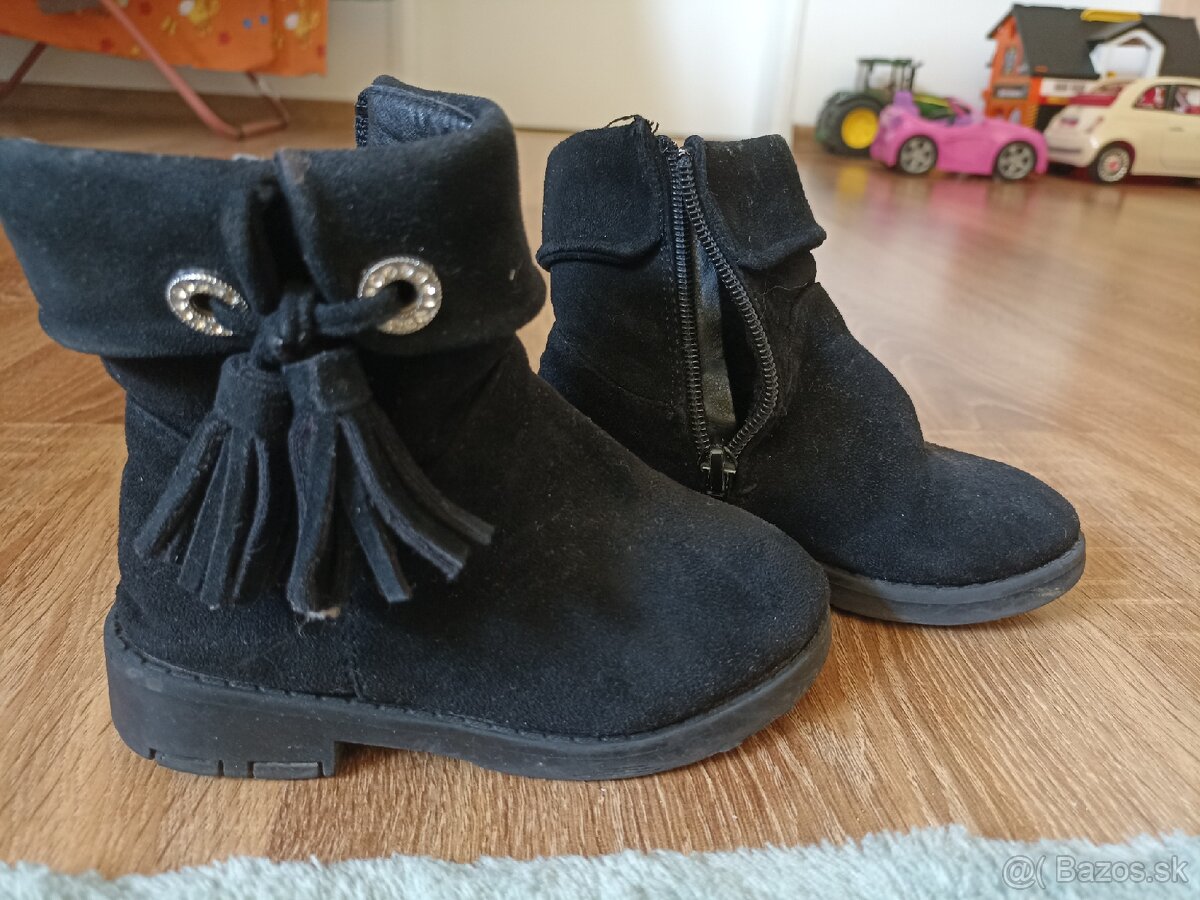 Dievcenske jarne cizmicky, velkost 24, 2€