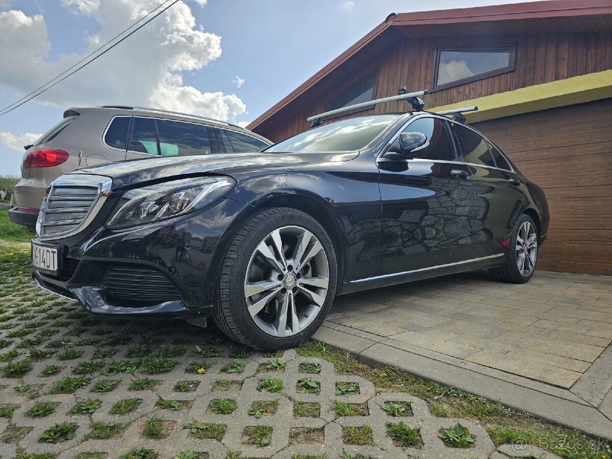 priečny nosič na Mercedes C (w 205)
