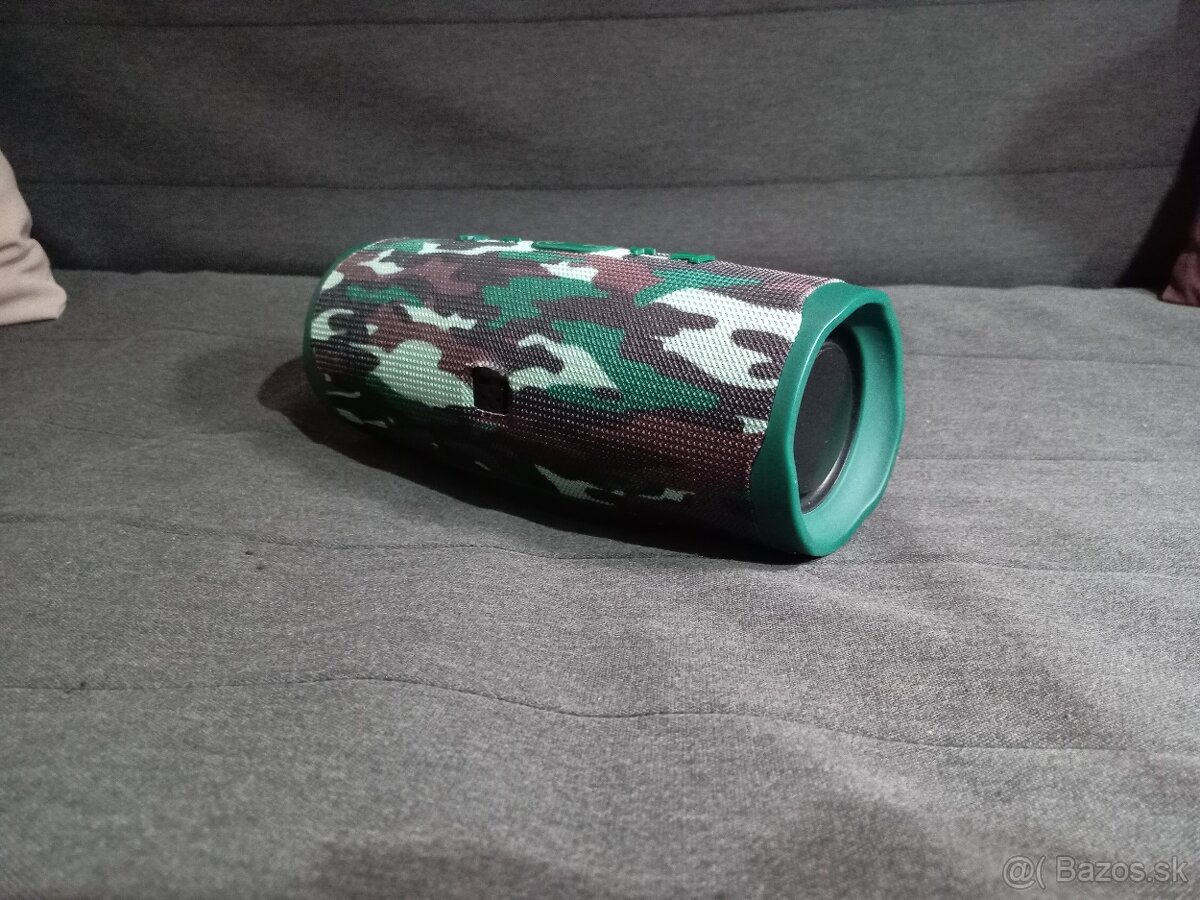 JBL Charge 4