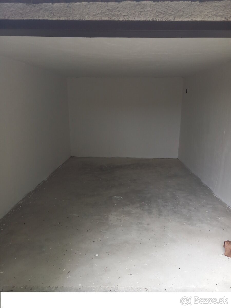 Predám garáž