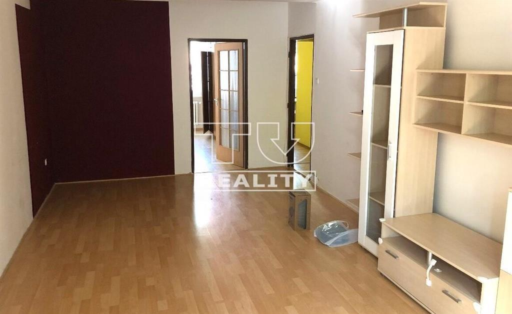 2-IZBOVÝ BYT 65 m2 TRENČIANSKE TEPLICE