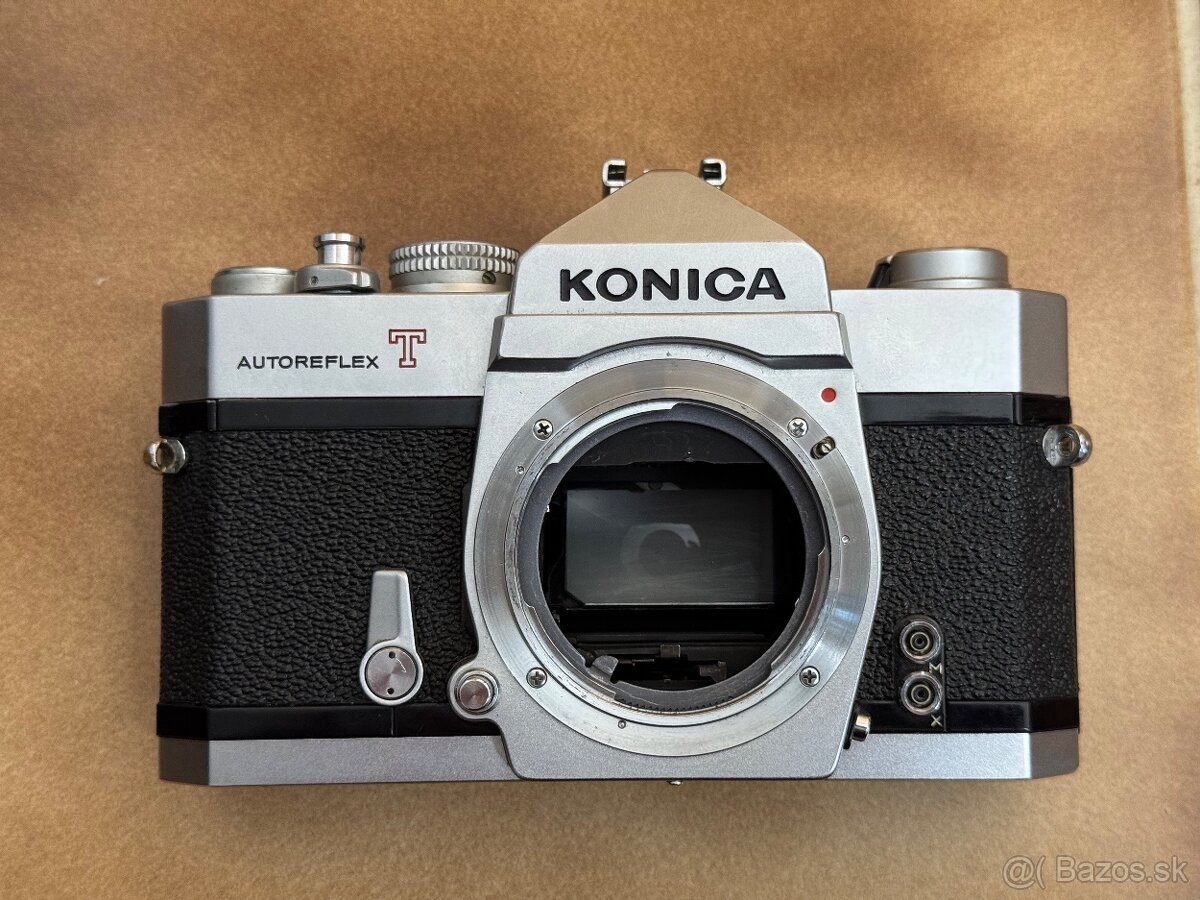 Konica Autoreflex T
