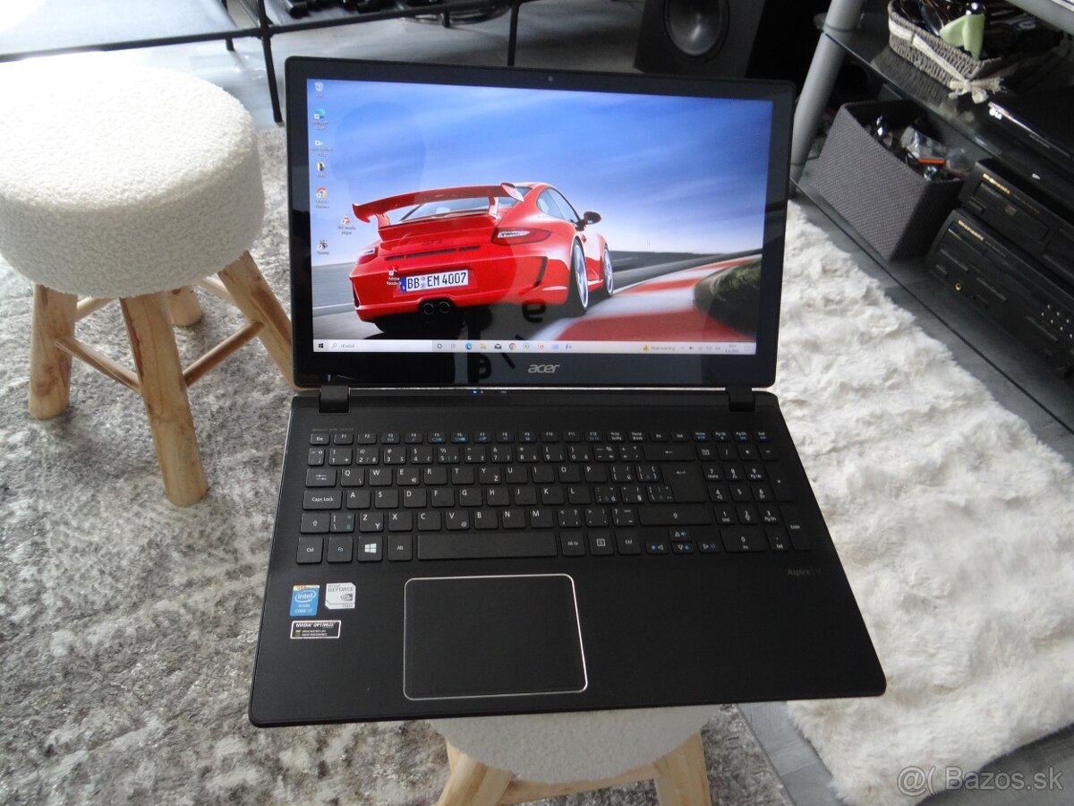 15.6" ACER V5/ Core I7/ 12GB RAM/ 256GB SSD/ 4GB NVidia...