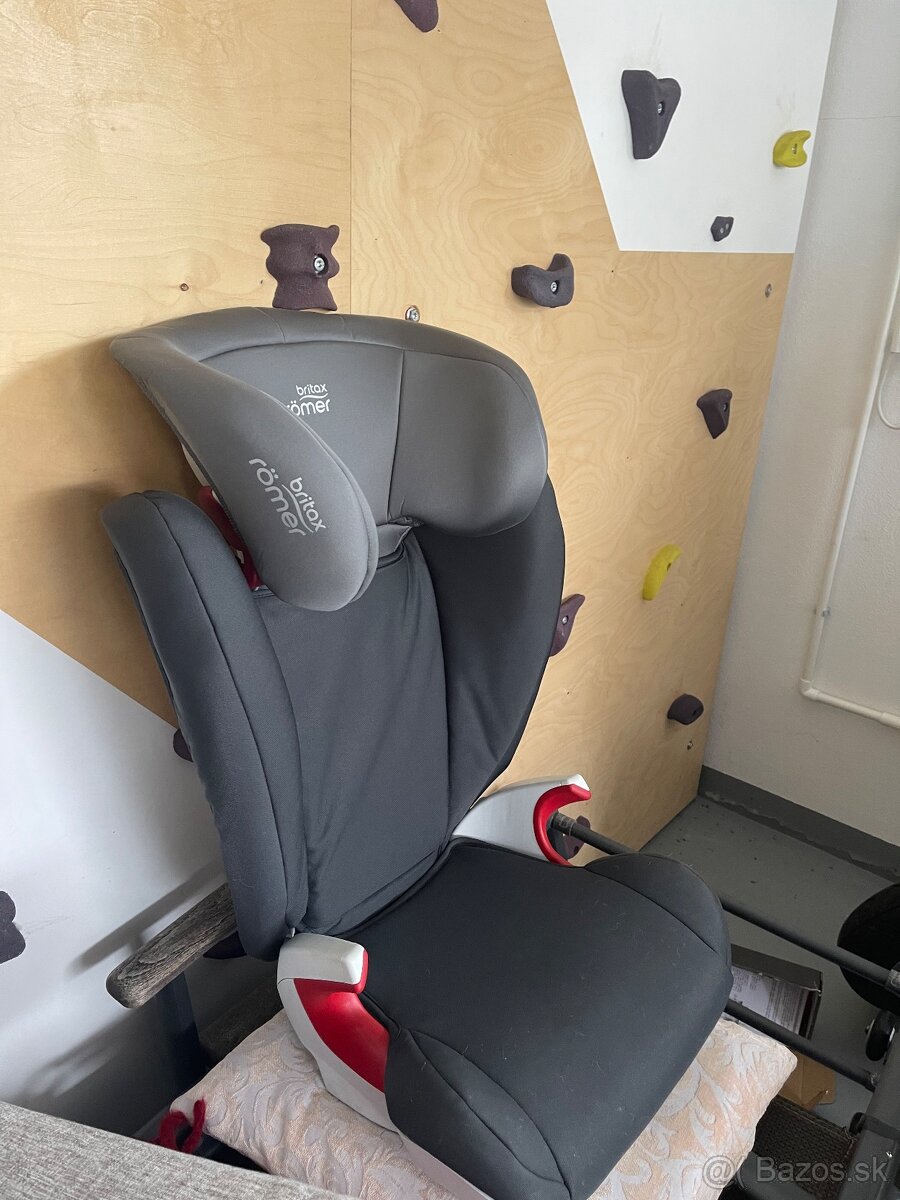 Sedačka Britax Adventure kid II