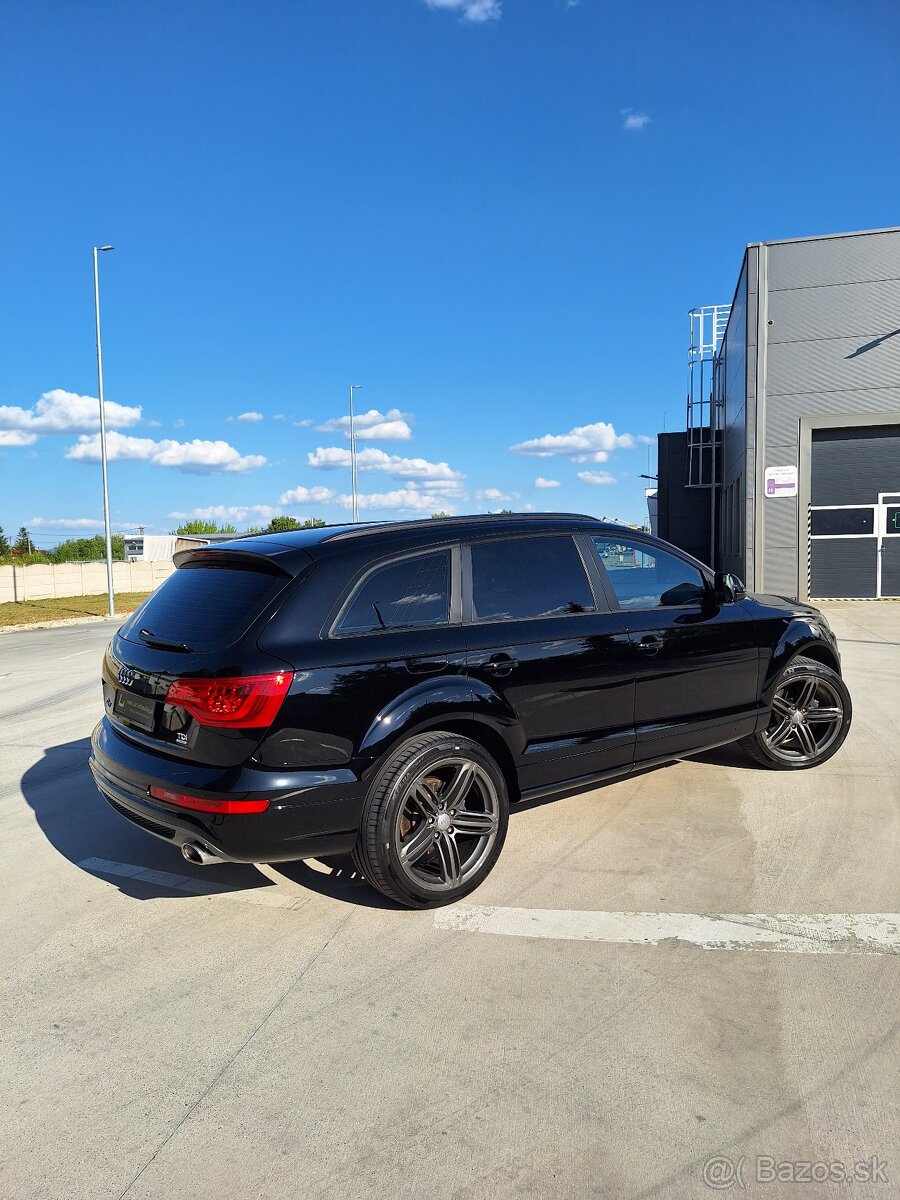 Q7