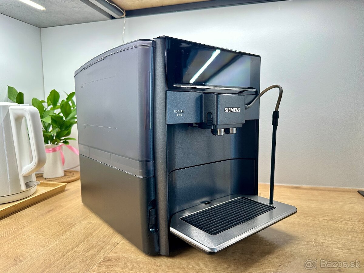 Automatický kávovar Siemens EQ.6 plus s100