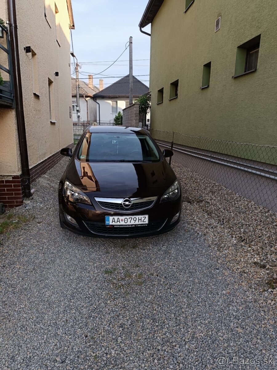 Opel Astra j 1.7 cdti