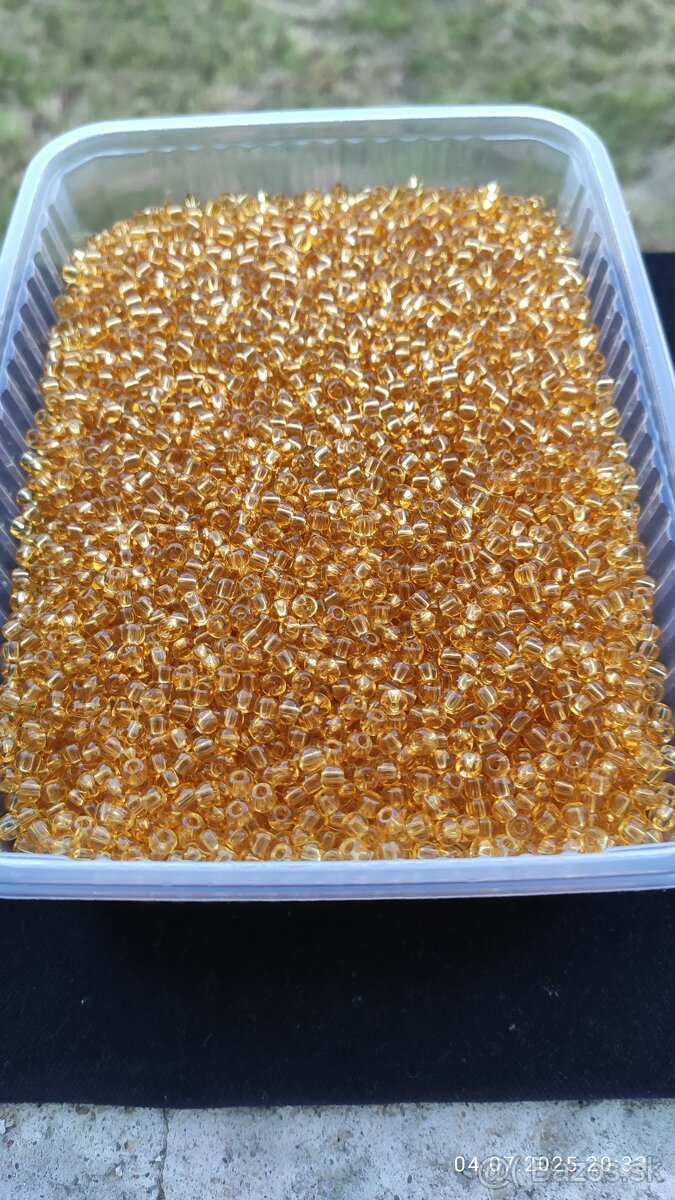 české korále více barev viz fota 1 kg 5 e