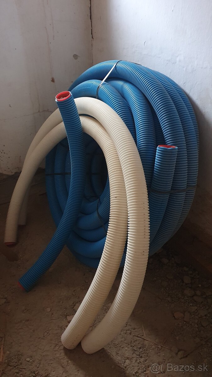 Hadica a spojky na rozvody rekuperácie