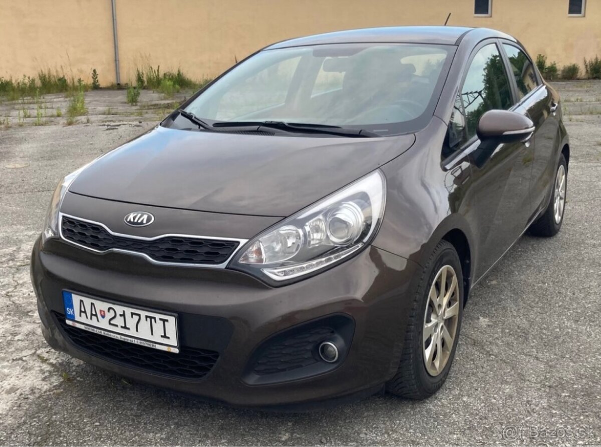 KIA RIO 1.2 benzín 62kW 2015 92 000 km