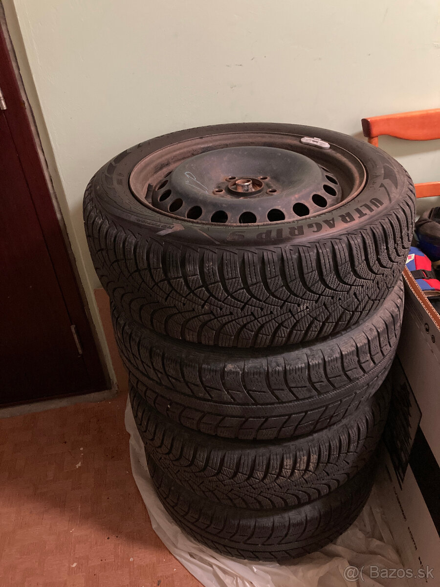 Zimne pneu+plechace 205/55/R16, 2x Good Y. + 2x Michelin