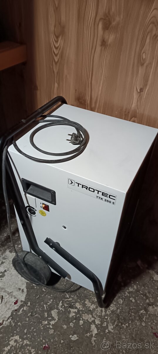 Priemyselný odvlhčovač vzduchu