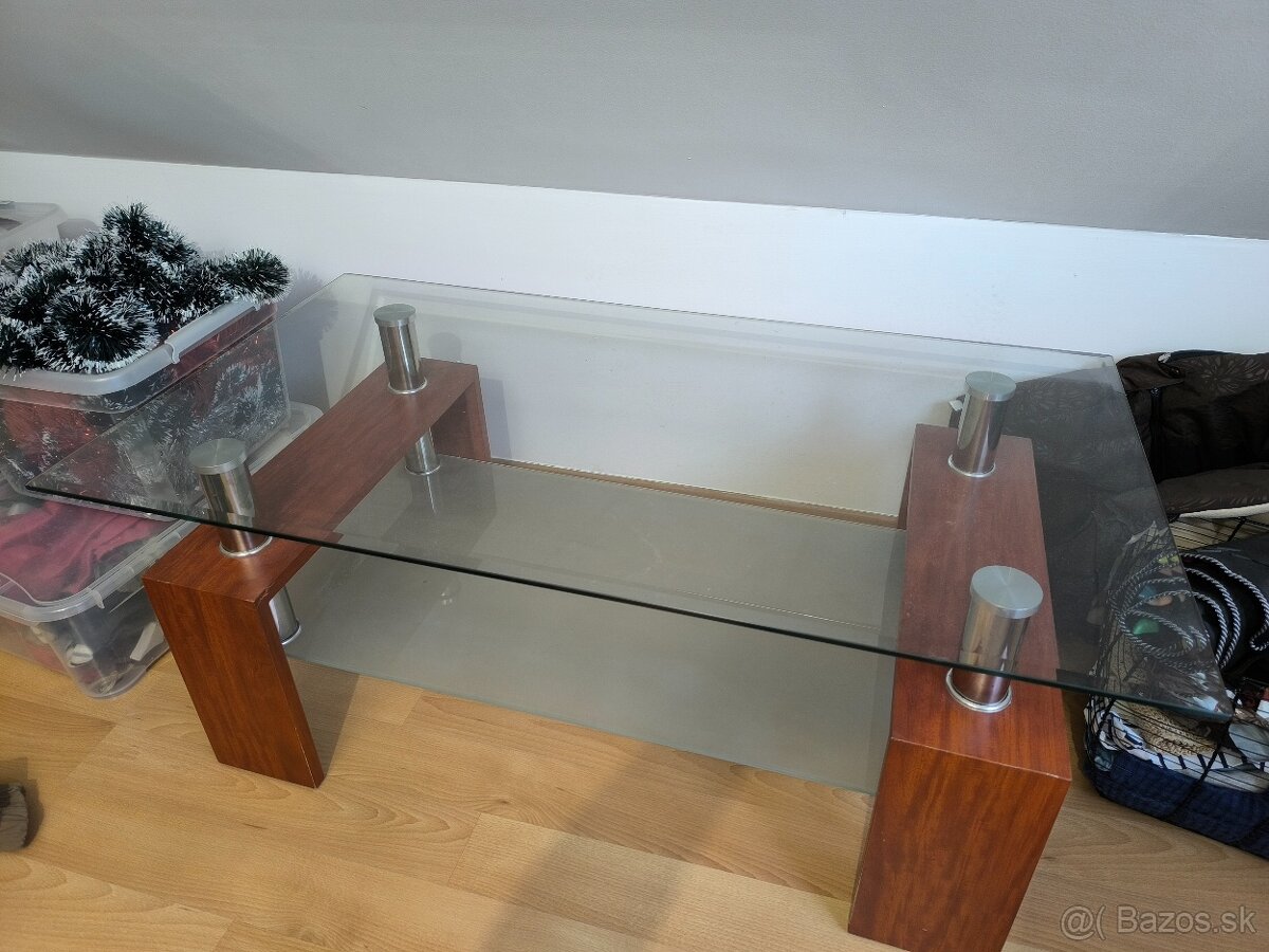 Konferenčný stolík