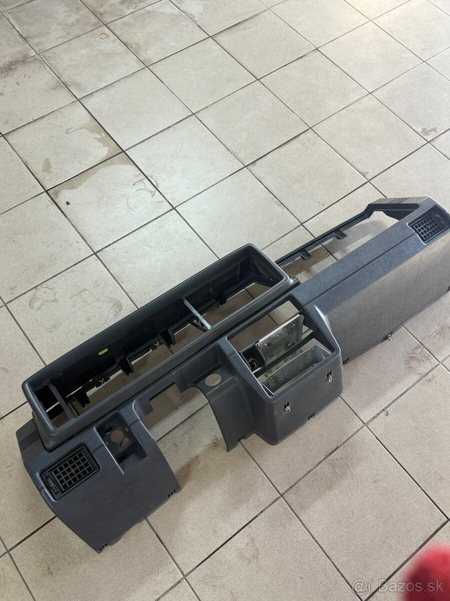 palubovka škoda favorit