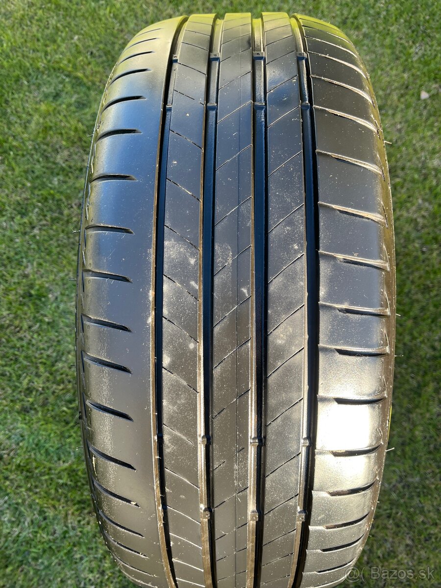 Letne pneu 235/50 r19 BRIDGESTONE