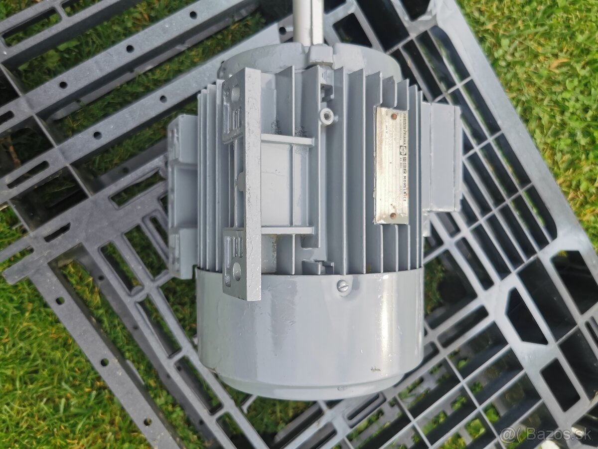 0,75kw 940 ot/min. 4ap90s-6
