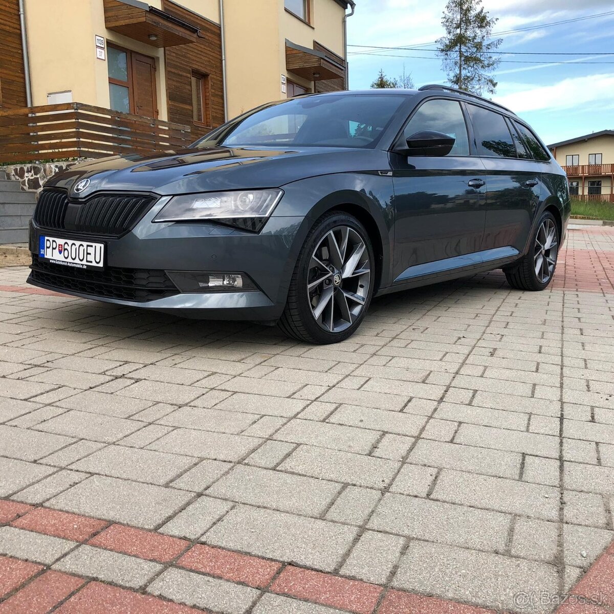 Škoda Superb Combi 4x4 Sportline 140 kW(190k), top stav