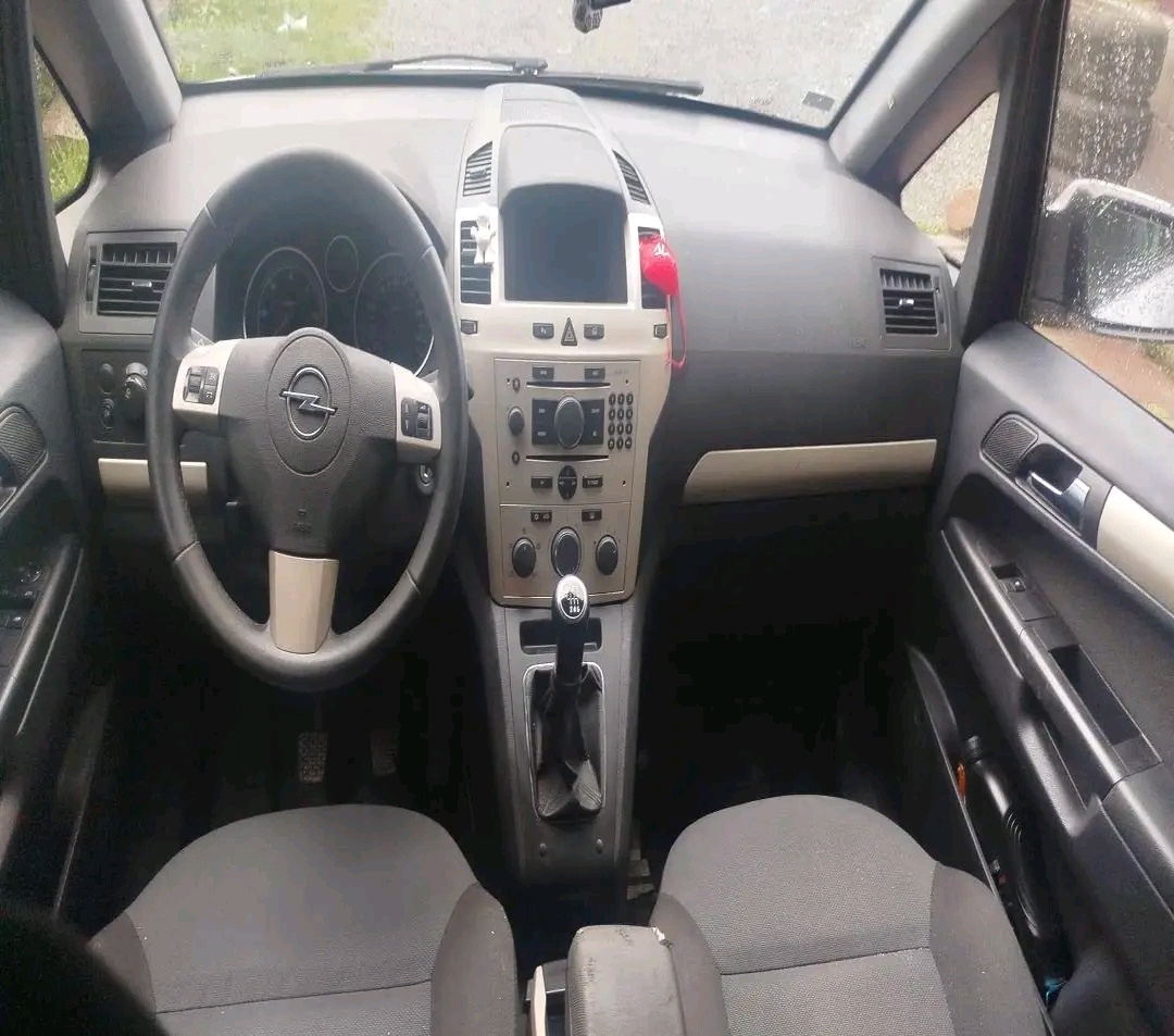 Opel Zafira B