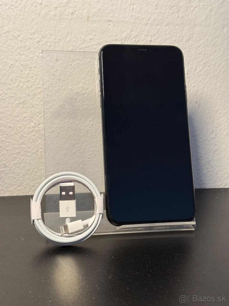 Predám Apple iPhone 11 PRO MAX 64GB Black Minimálne