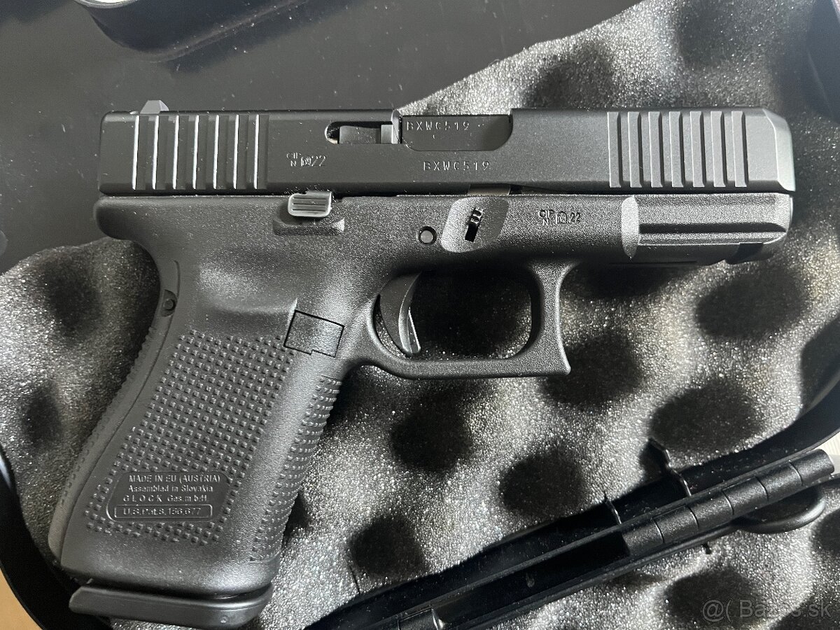 Glock 23