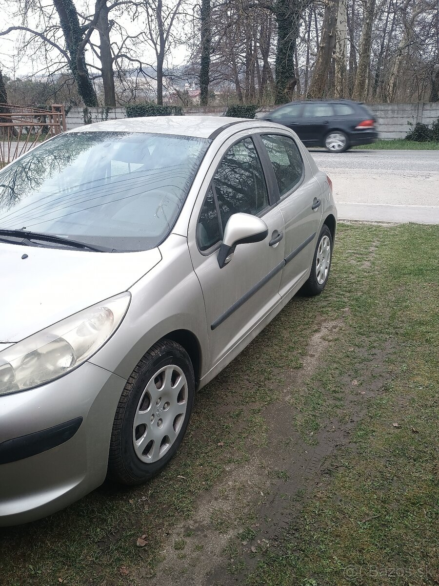 Predám