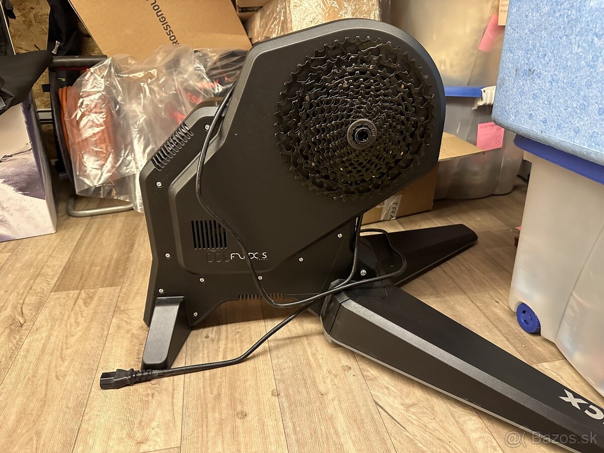 Garmin Tacx Flux trenazer