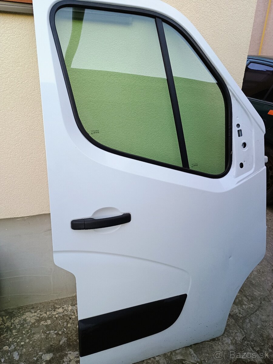 Pravé predné dvere na Renault Master 3