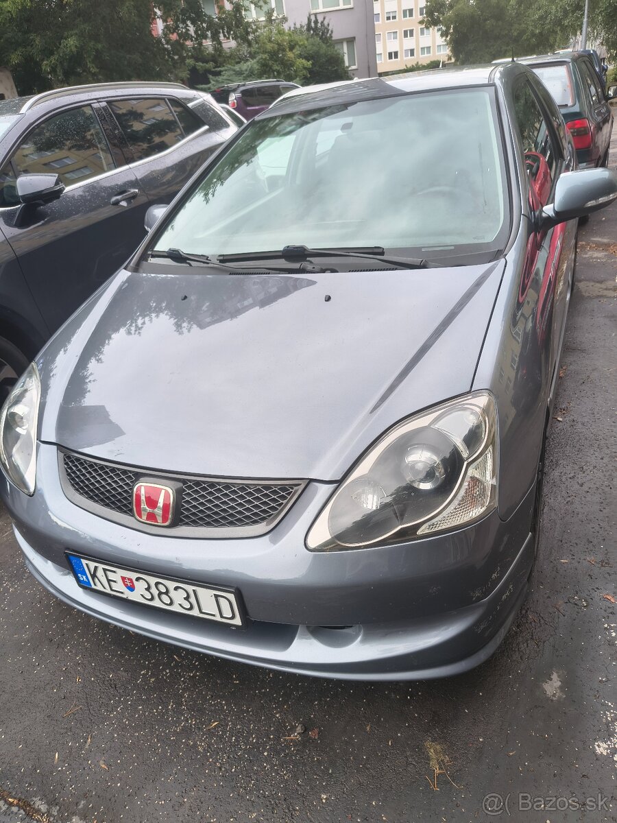 HONDA CIVIC 1.6 BENZÍN 81KW.2010ROK VÝROBY NOVÉ STK A EK